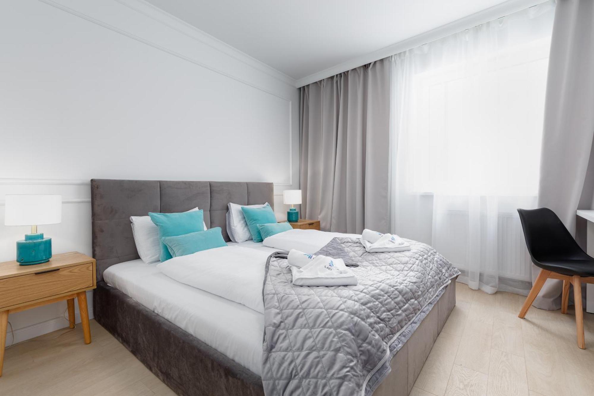 Plac Slowianski Apartments With Balcony Swinoujscie Center By Noclegi Renters Exterior foto
