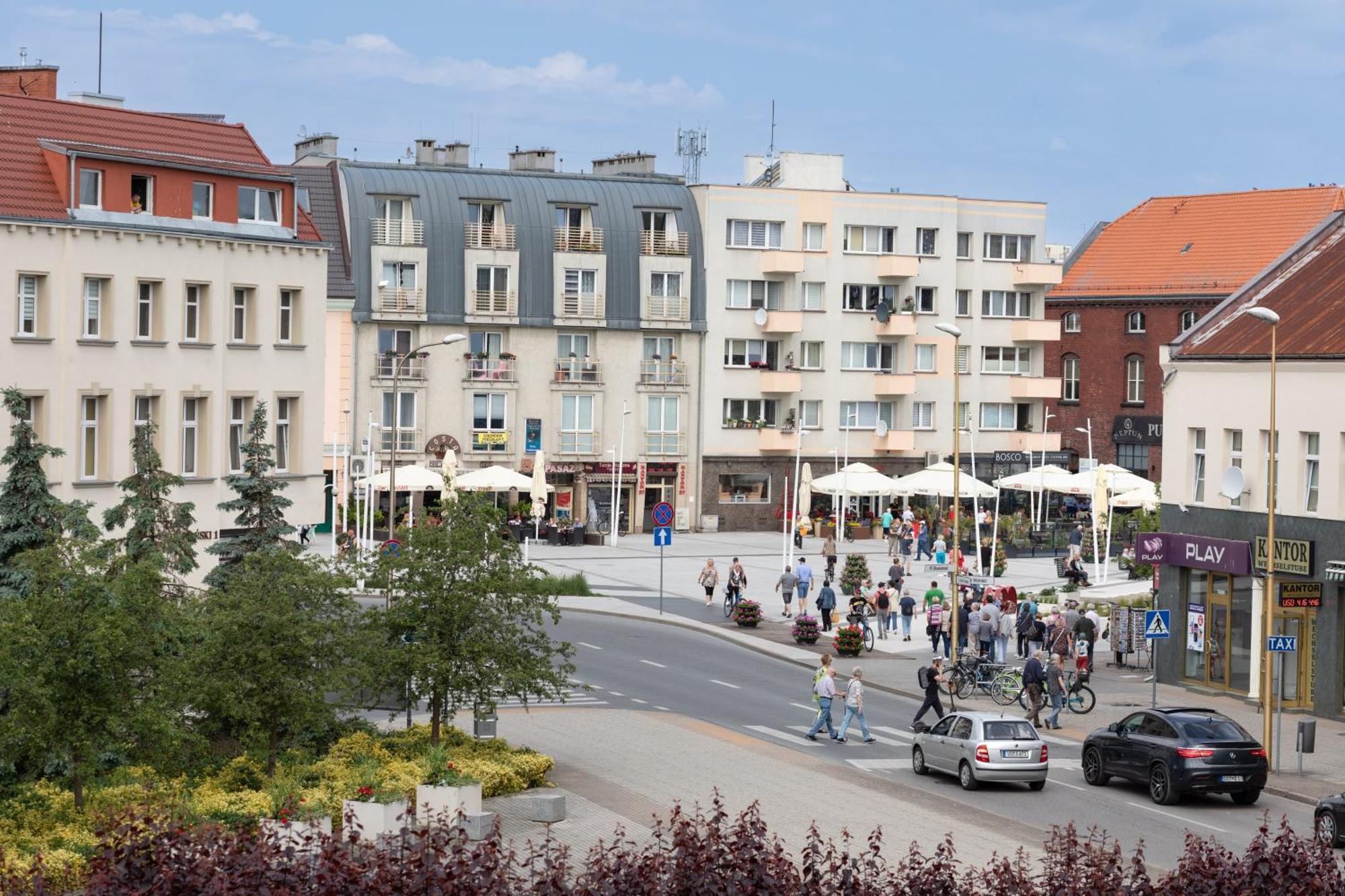 Plac Slowianski Apartments With Balcony Swinoujscie Center By Noclegi Renters Exterior foto