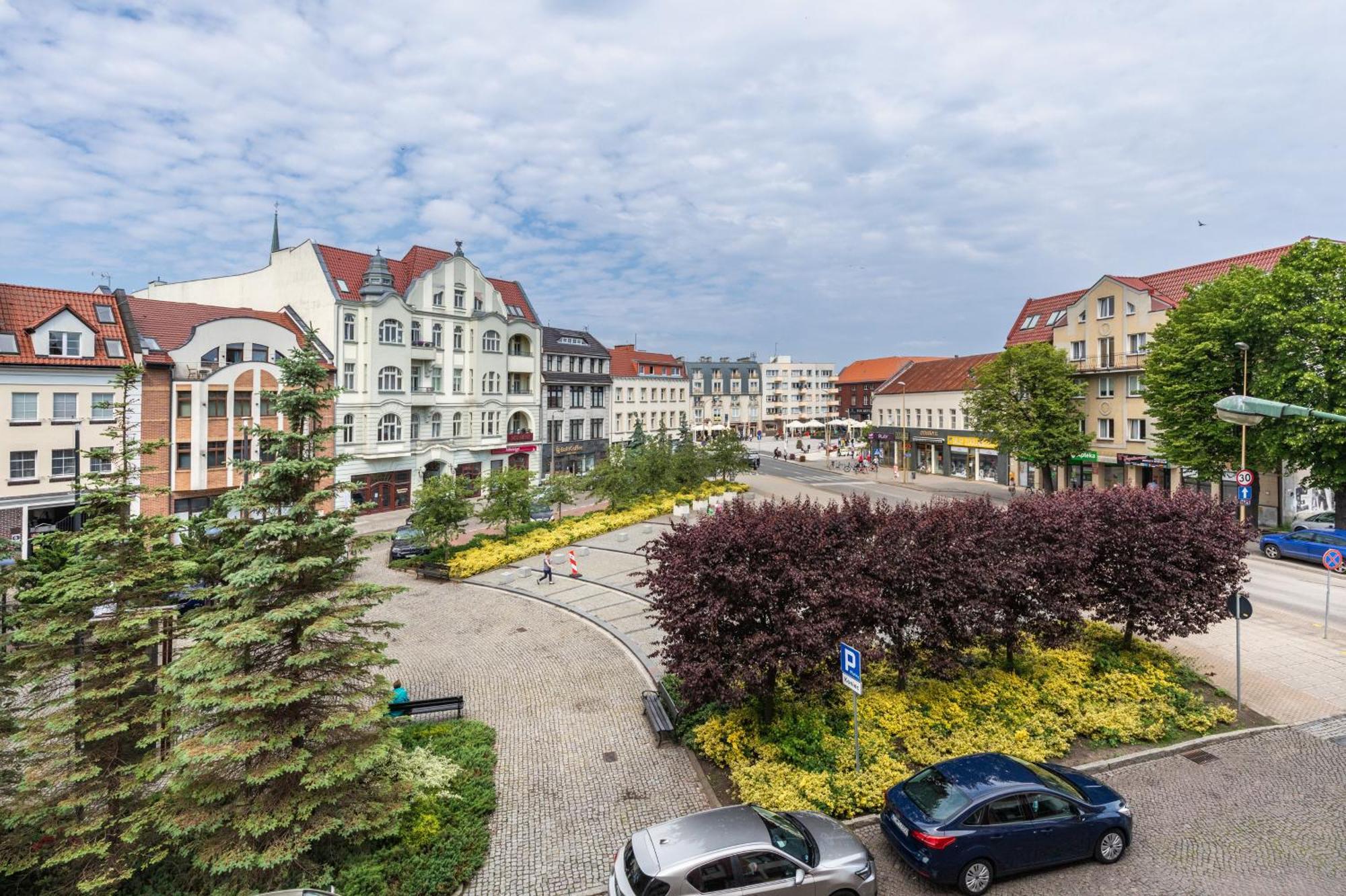 Plac Slowianski Apartments With Balcony Swinoujscie Center By Noclegi Renters Exterior foto