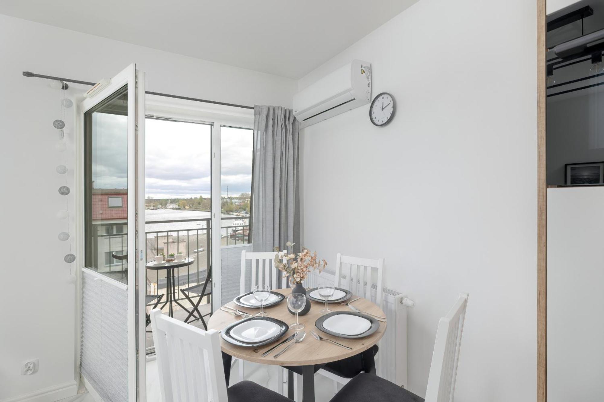 Plac Slowianski Apartments With Balcony Swinoujscie Center By Noclegi Renters Exterior foto