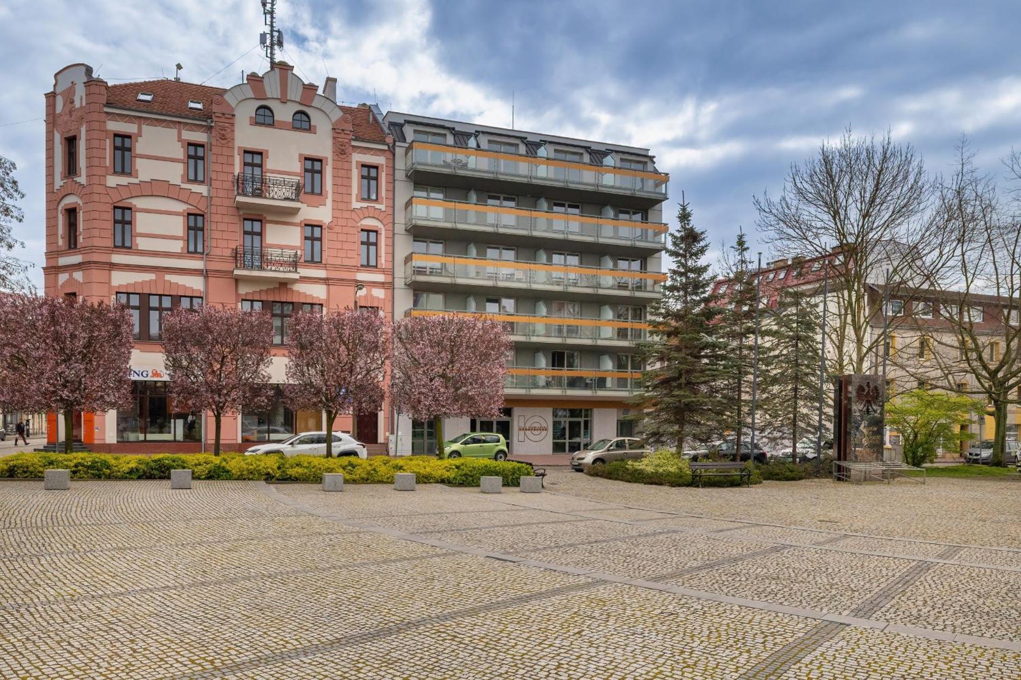 Plac Slowianski Apartments With Balcony Swinoujscie Center By Noclegi Renters Exterior foto